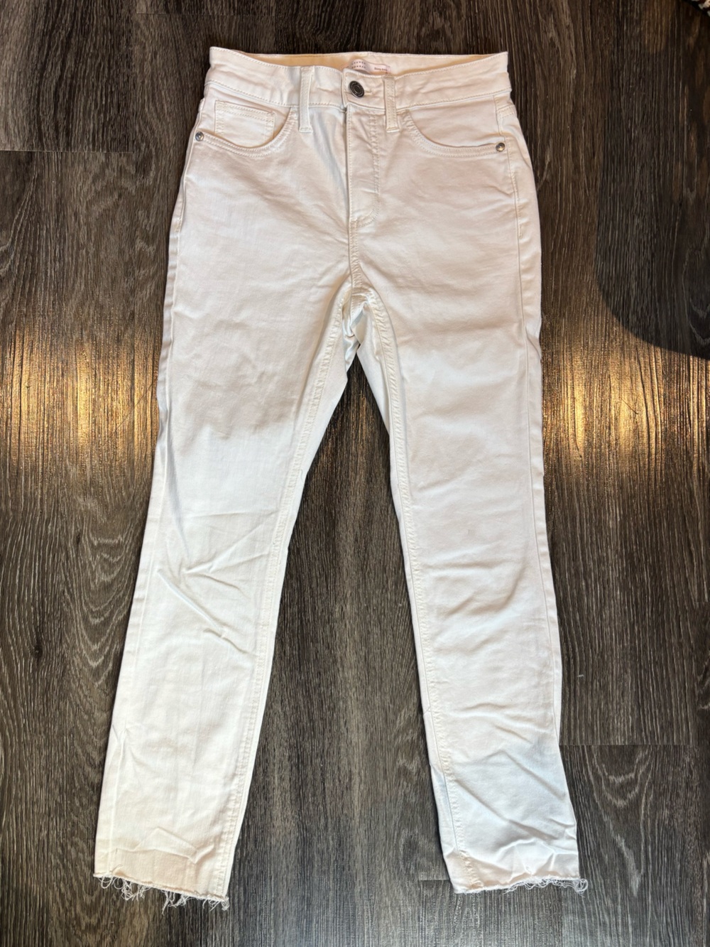 LC Lauren Conrad White Skinny Ankle Jeans with Raw Hem